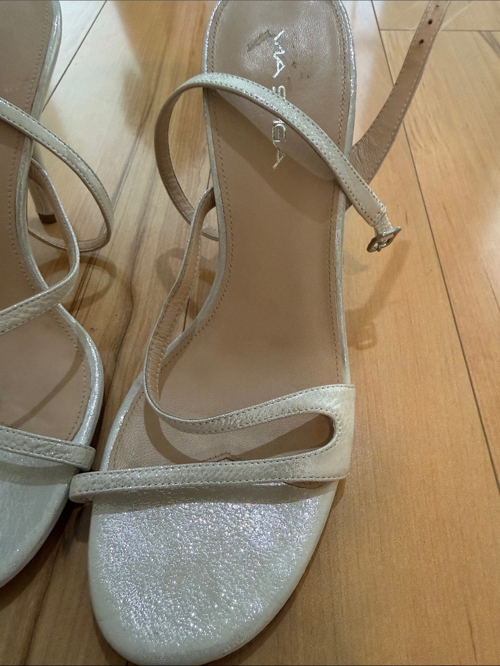 Via Spiga - Elegant strap heels - Picture 2 of 7